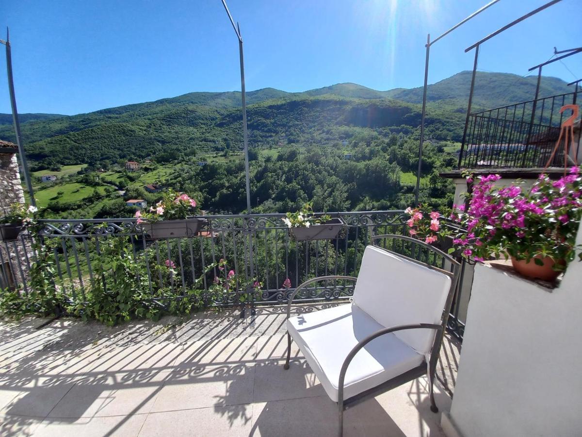 Bed and Breakfast Casa Altieri Cusano Mutri Exterior foto